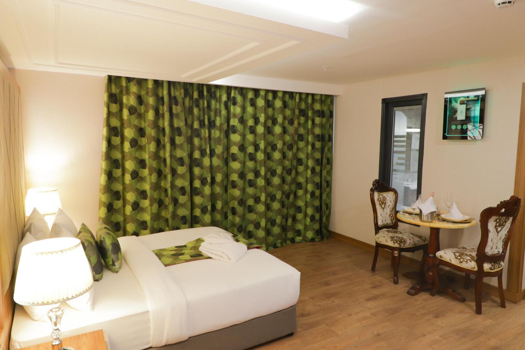 United Hotel International Yaoundé 外观 照片
