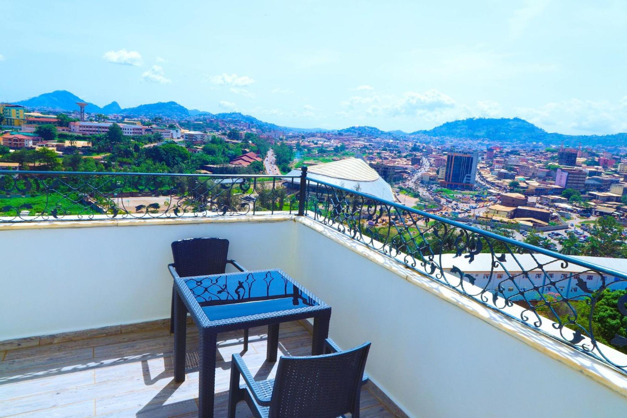 United Hotel International Yaoundé 外观 照片